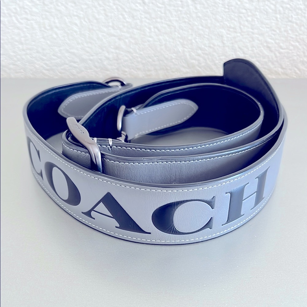 Coach Novelty Strap / Granite